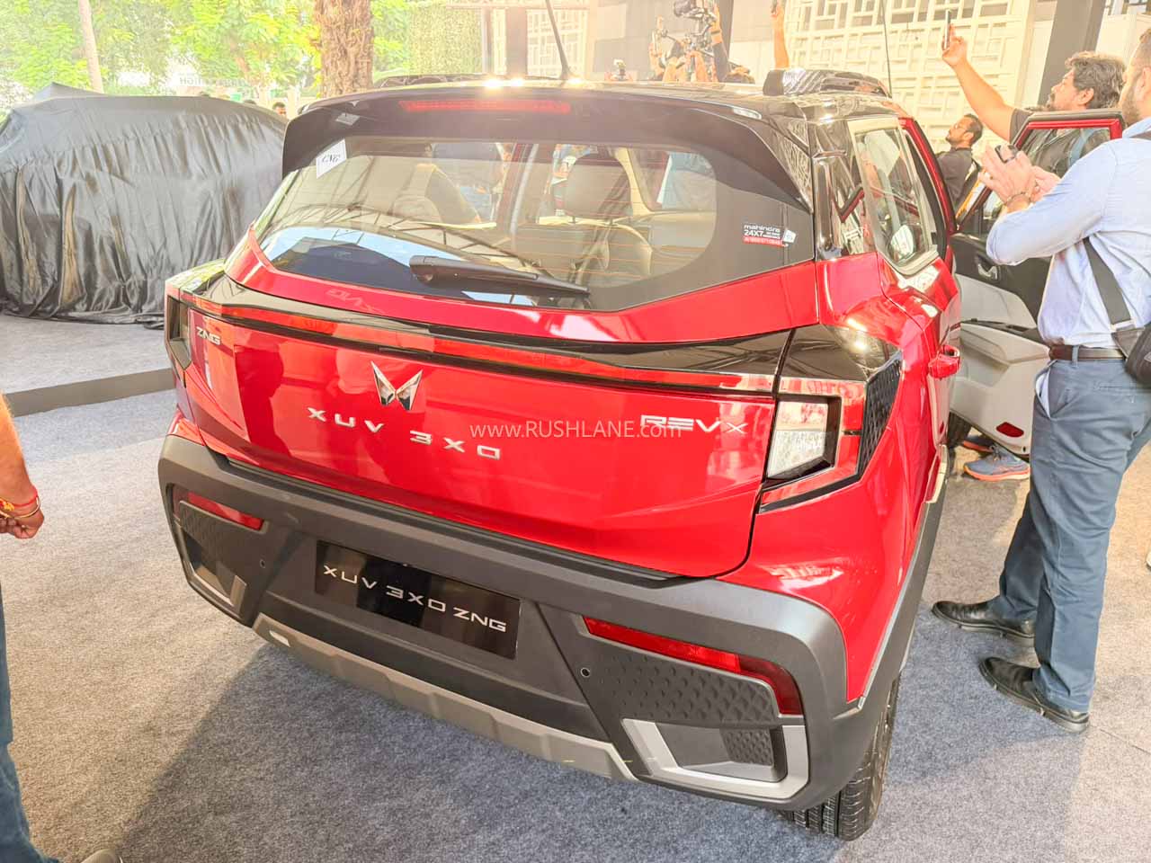 Sub-4-Metre SUV Sales Reach 1.40 Lakh Units in September 2026