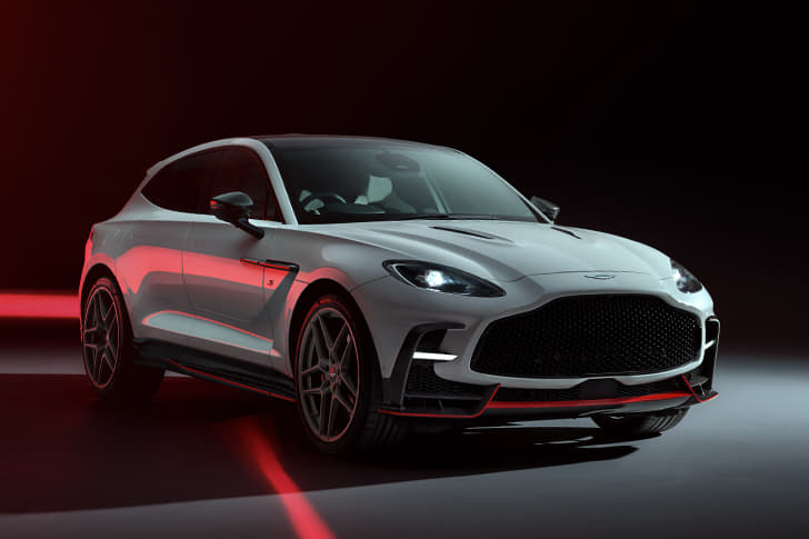 Aston Martin DBX S photo