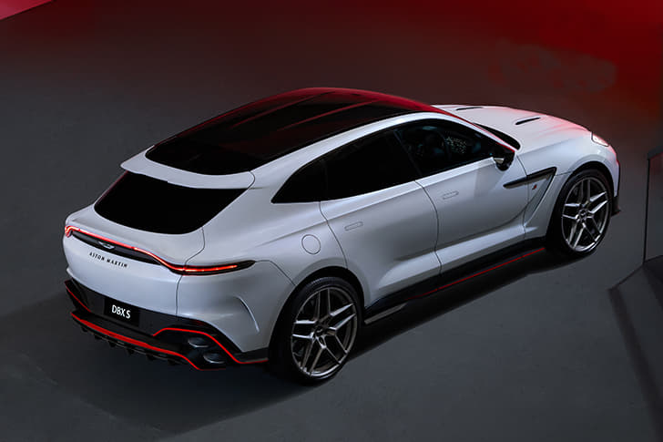 Aston Martin DBX S photo