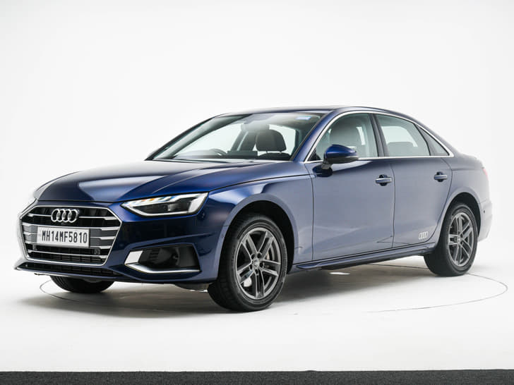 Audi A4 photo