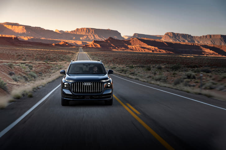 Audi Q9 photo