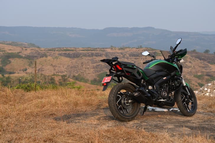 Bajaj Dominar 400 photo