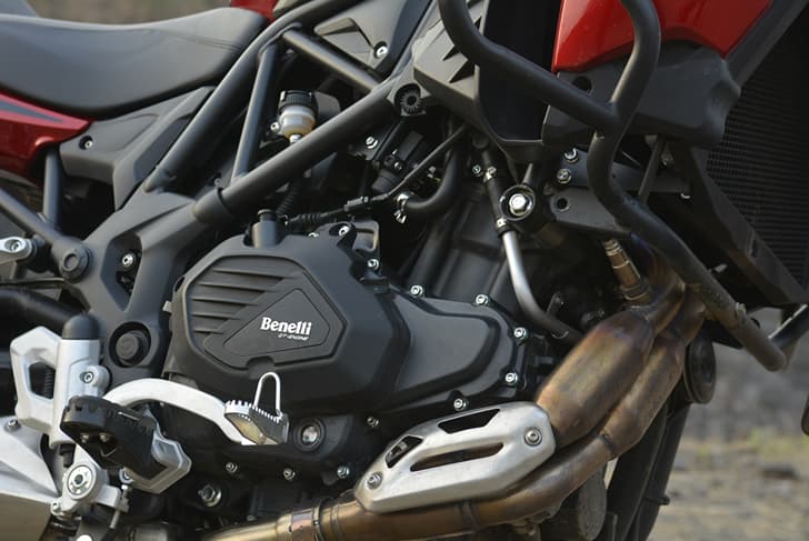 Benelli TRK 502 photo