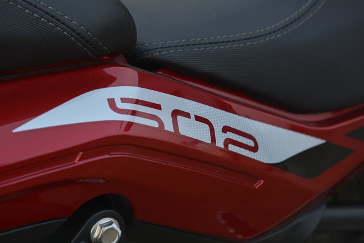 Benelli TRK 502 photo