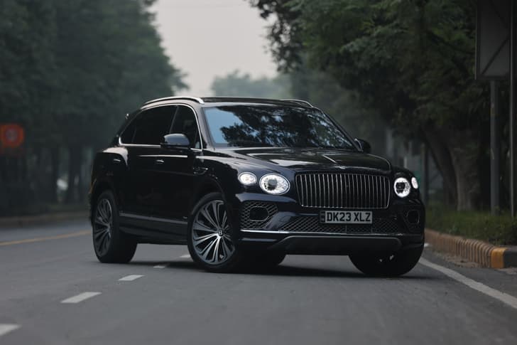 Bentley Bentayga photo 3