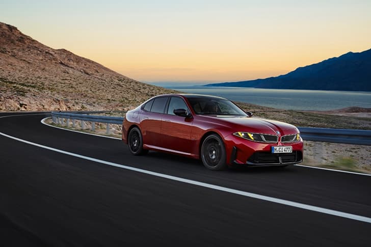 BMW 2027 3 Series photo