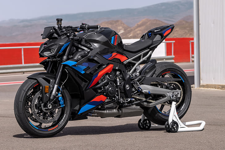 BMW M 1000 R photo