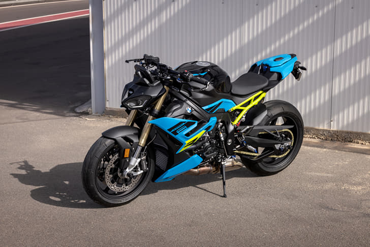 BMW S 1000 R photo
