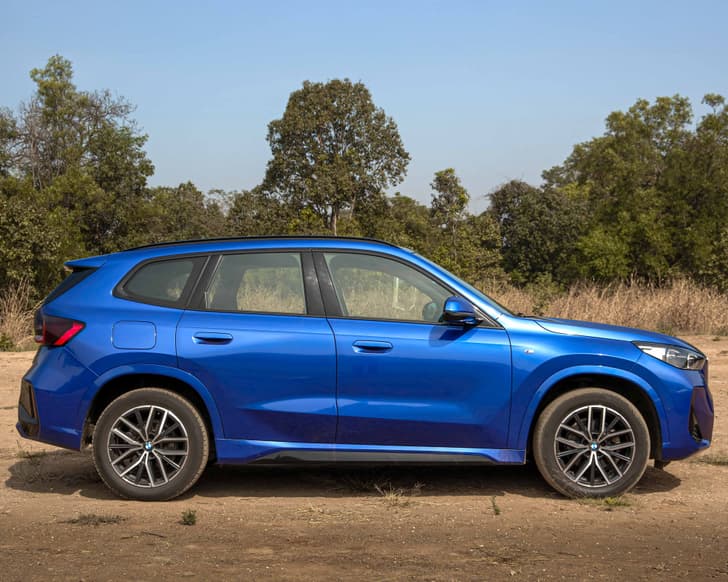 BMW X1 photo