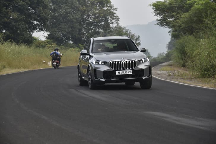 BMW X5 photo