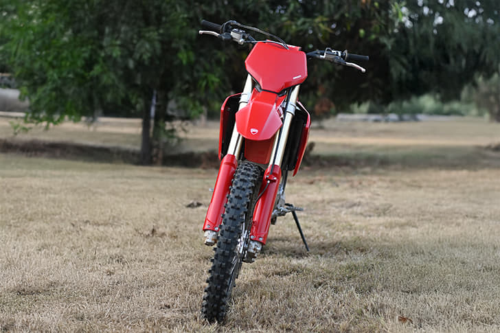 Ducati Desmo450 MX photo