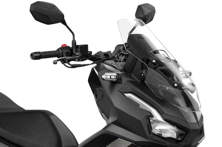 Honda ADV160 photo