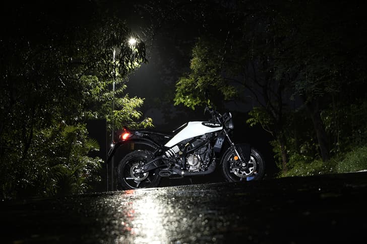 Husqvarna Vitpilen 250 photo