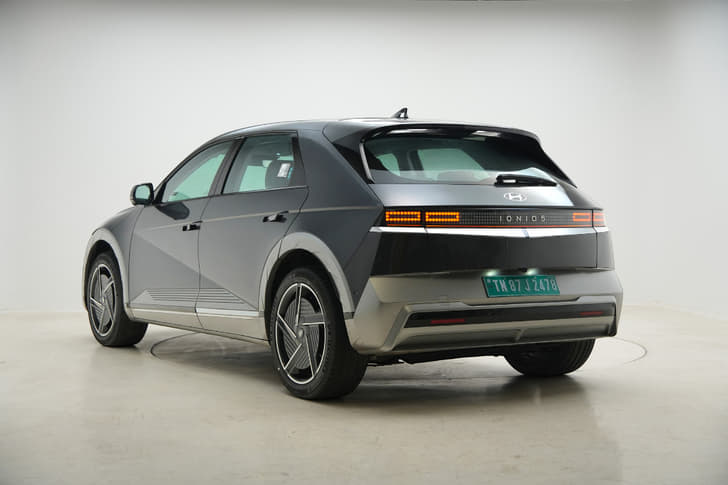 Hyundai Ioniq 5 photo