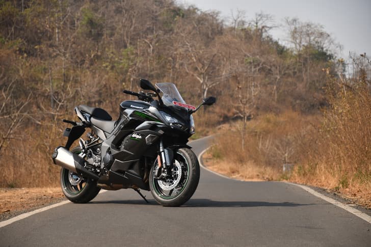 Kawasaki Ninja 1100SX photo