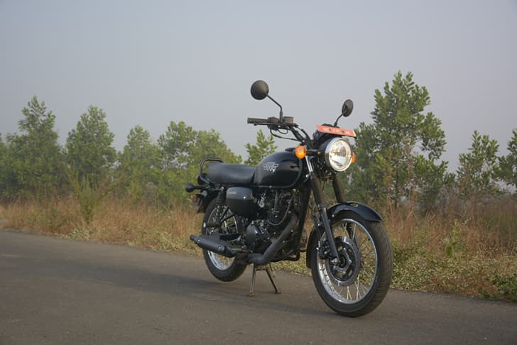 Kawasaki W175 photo