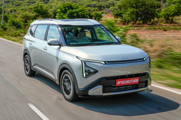 Kia Carens Clavis photo