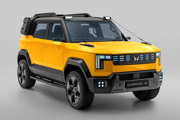 Mahindra Vision S photo 3