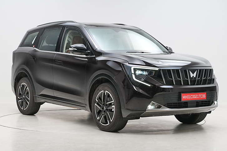 Mahindra XUV 7XO photo