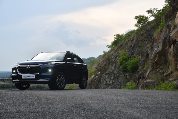 Maruti Suzuki Grand Vitara photo 3