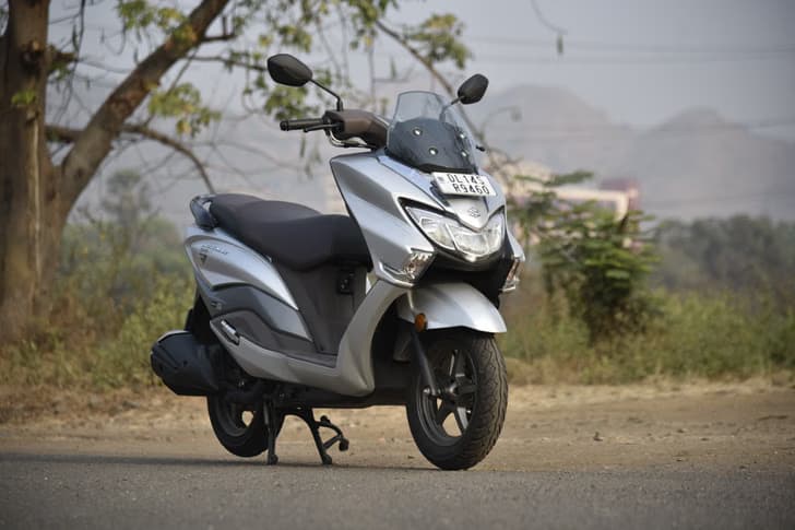 Suzuki New Gixxer 150 photo