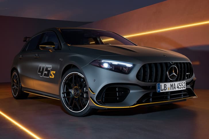 Mercedes-Benz A-class Hatchback photo 5