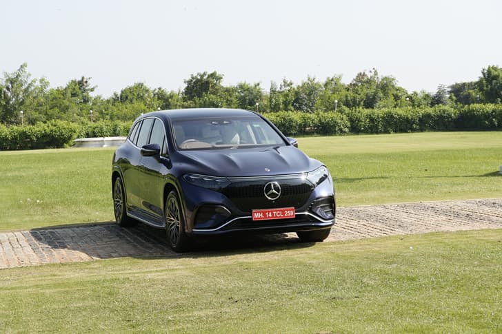 Mercedes-Benz EQS SUV photo 5