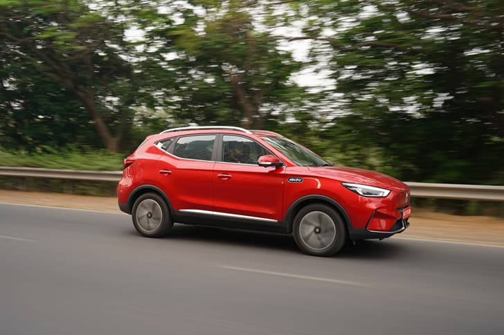 MG ZS EV photo