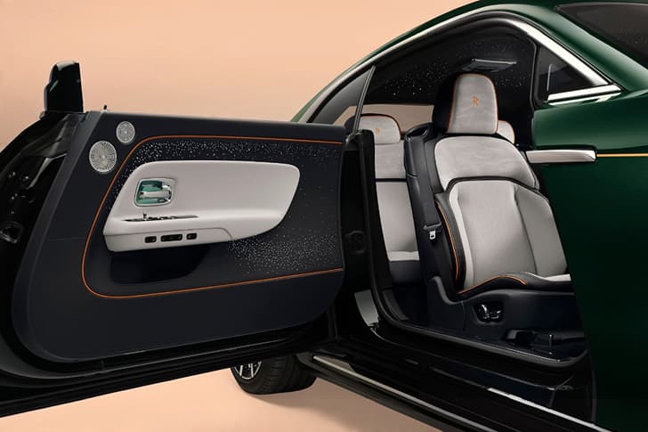 Rolls-Royce Spectre Series II photo