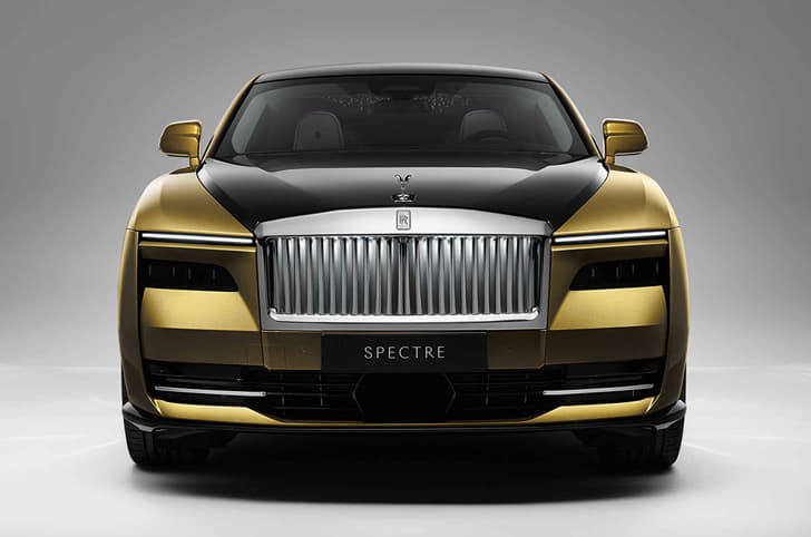 Rolls-Royce Spectre photo 4