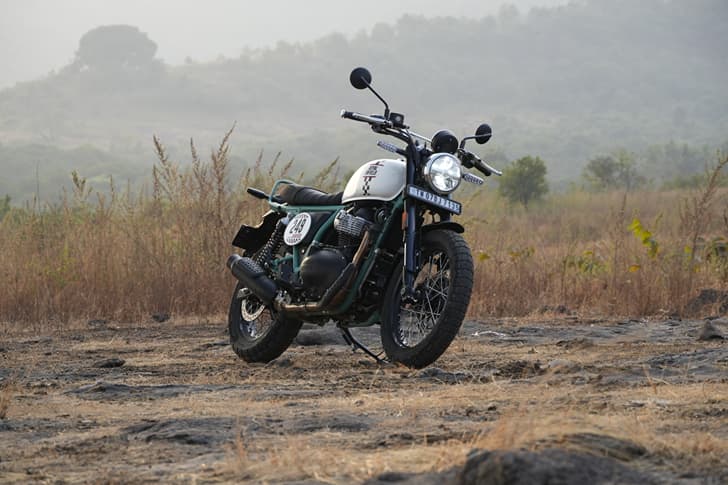 Royal Enfield Bear 650 photo