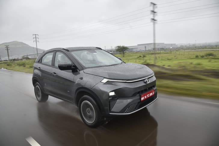 TATA Nexon EV photo 3