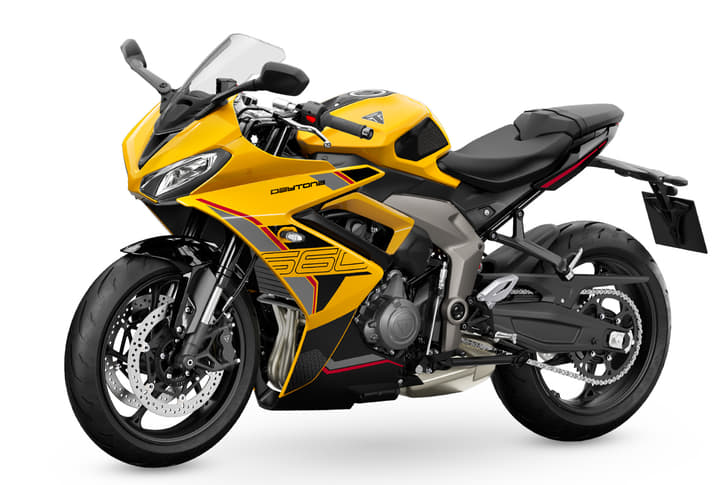 Triumph Daytona 660 photo
