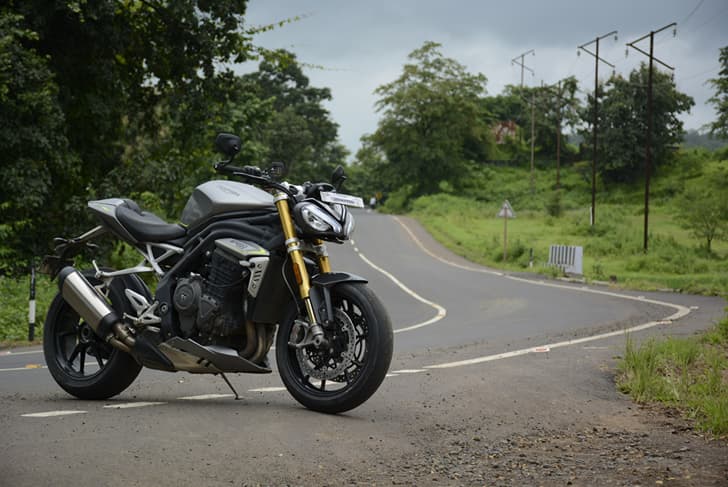 Triumph Speed Triple 1200 RS photo