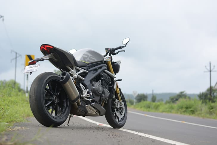 Triumph Speed Triple 1200 RS photo