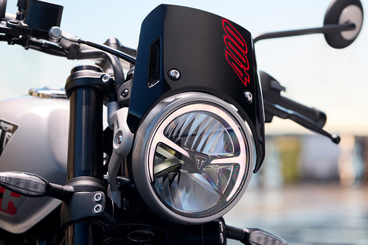 Triumph Tracker 400 photo