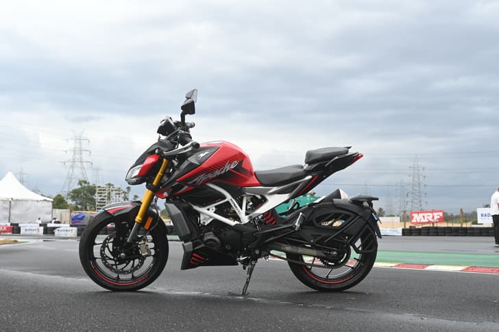 TVS Apache RTR 310 photo