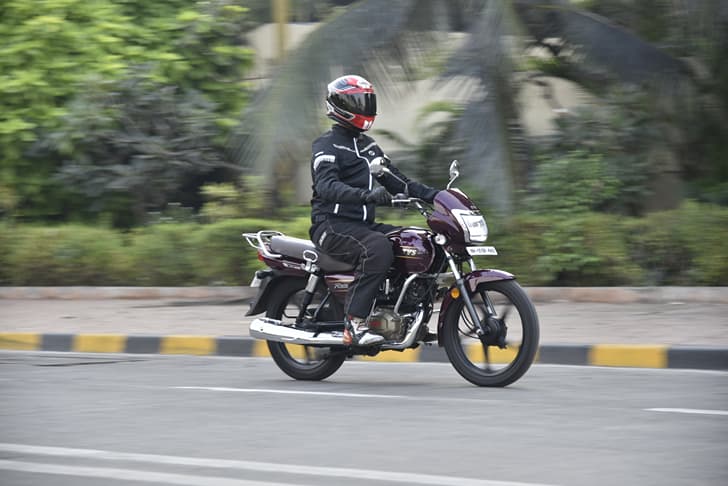 TVS Radeon photo
