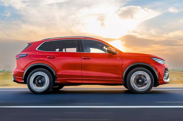 Volkswagen Tiguan photo