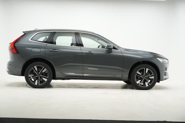 Volvo XC60 photo 3