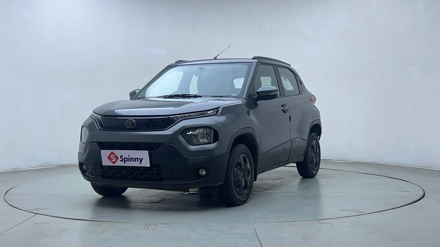2023 Tata Punch Adventure MT