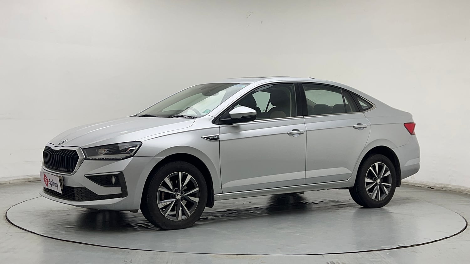 2022 Skoda Slavia Style 1.0L TSI AT