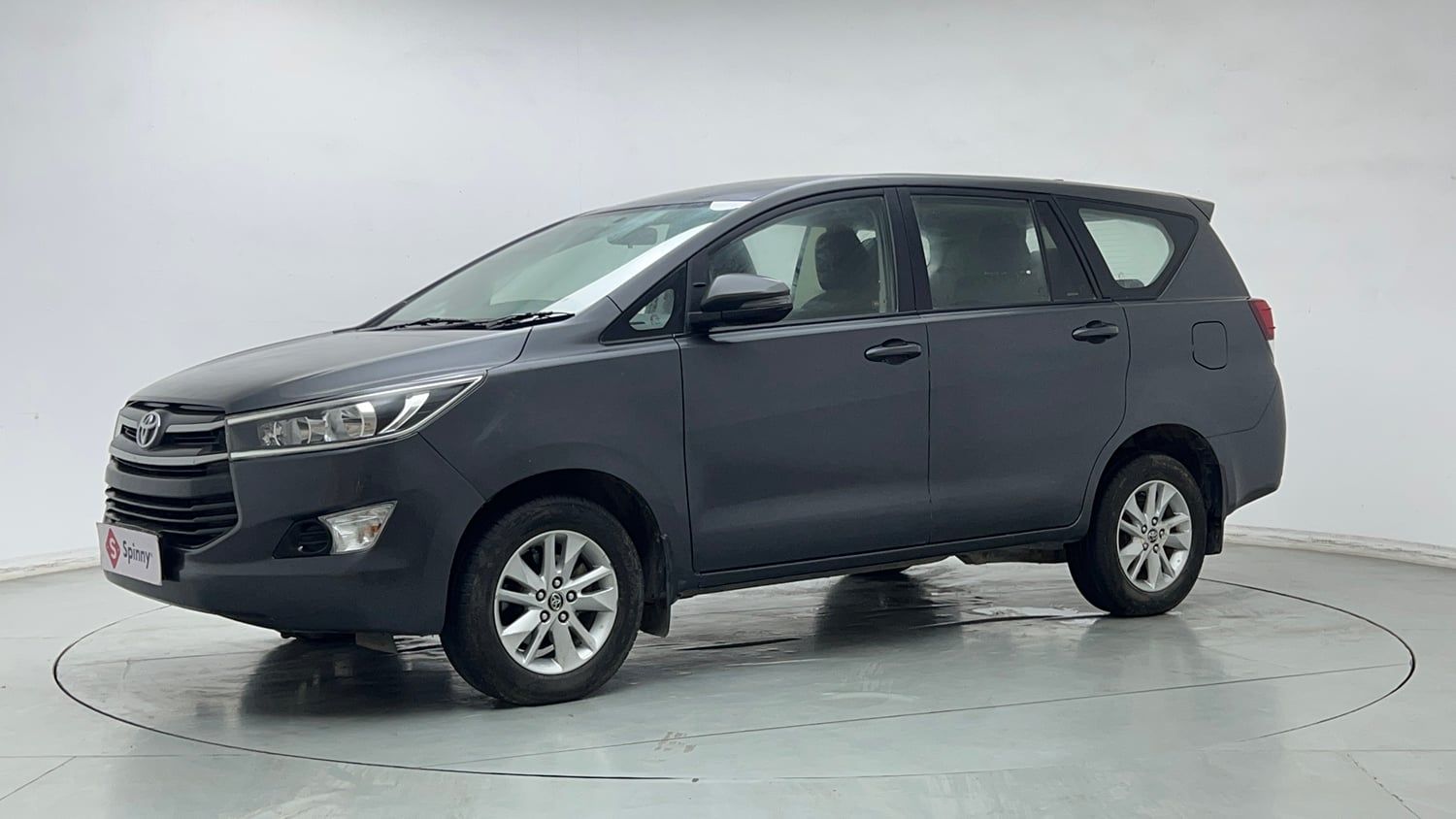 2019 Toyota Innova Crysta