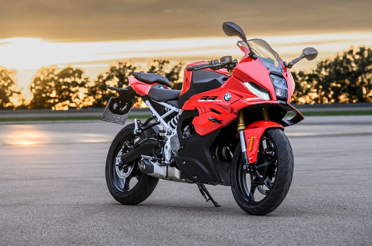 BMW F 450 RR Fully Faired Sportbike Revealed Globally