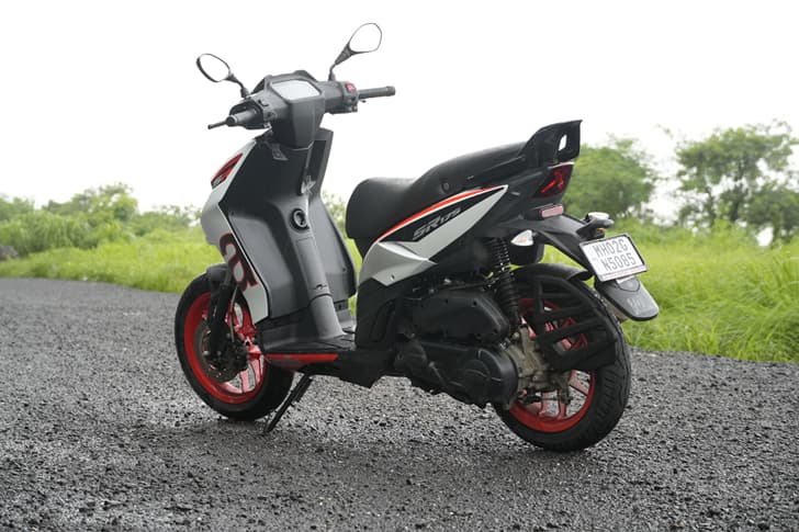 Aprilia SR 175 photo