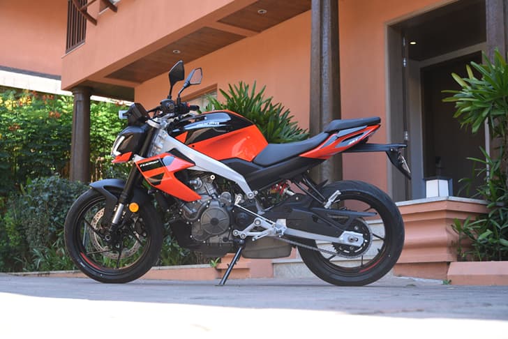 Aprilia Tuono 457 Special Edition photo