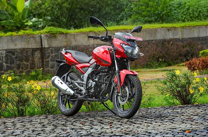Bajaj New Pulsar NS200 photo