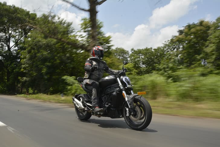 Benelli 502C photo