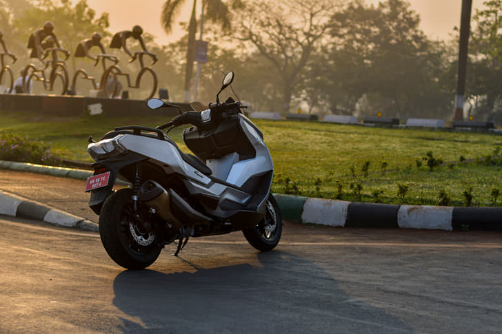 BMW C 400 GT photo