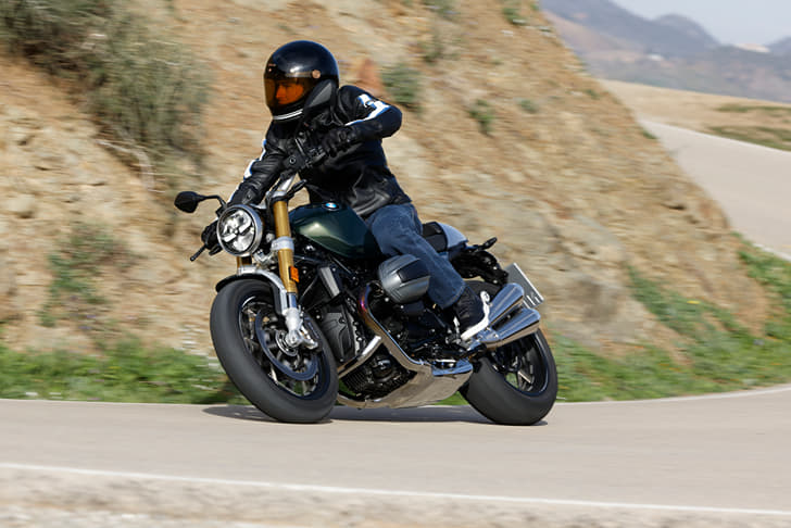 BMW R 12 nineT photo